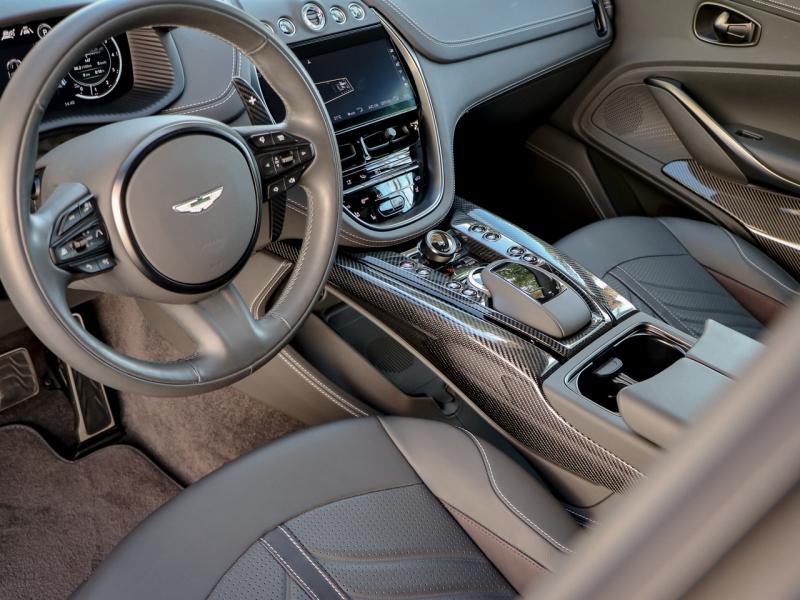 Image ASTON MARTIN DBX 4.0 V8 biturbo 707ch BVA9