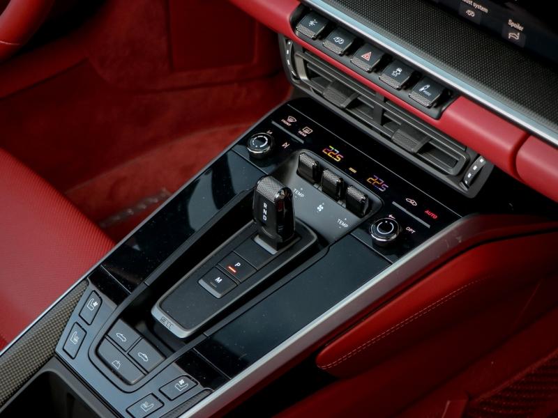 Image PORSCHE 911 Cabriolet 3.7 650ch Turbo S PDK