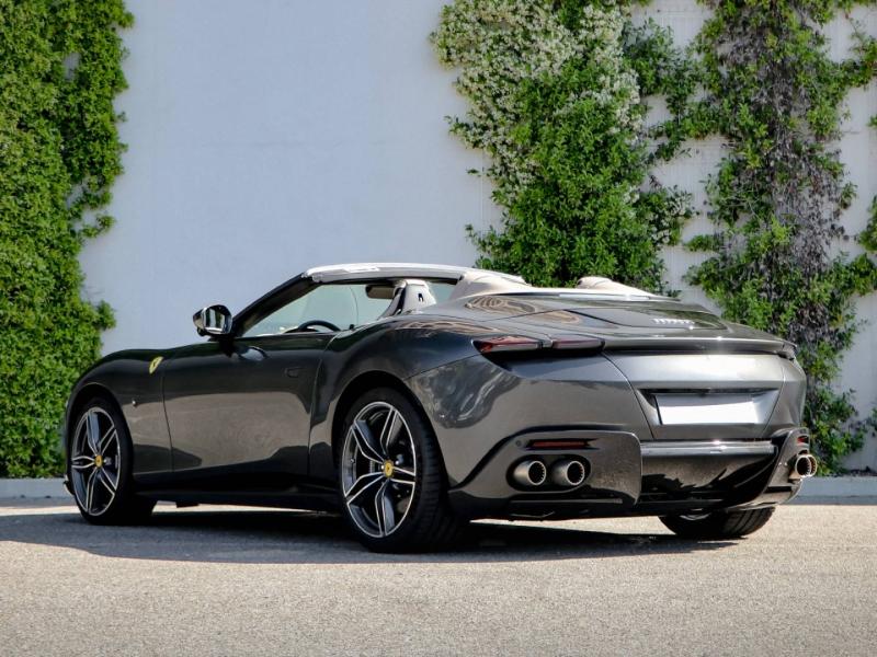 Image FERRARI ROMA SPIDER spider