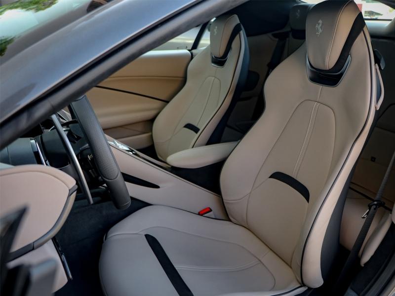 Image FERRARI ROMA SPIDER spider