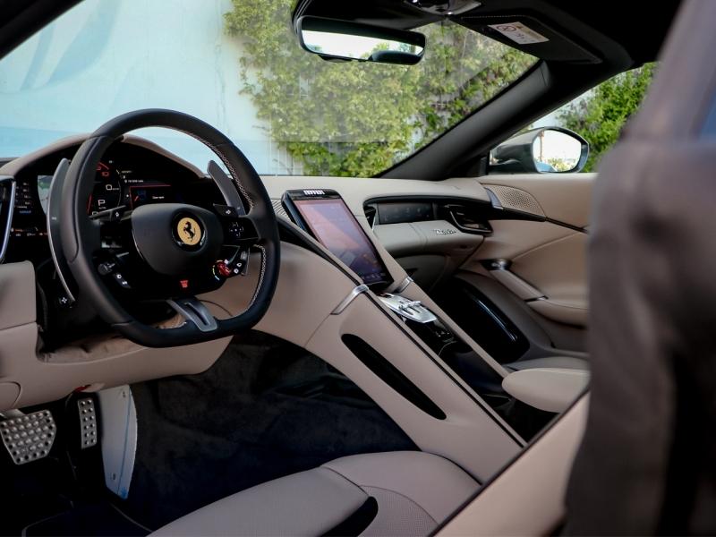 Image FERRARI ROMA SPIDER spider