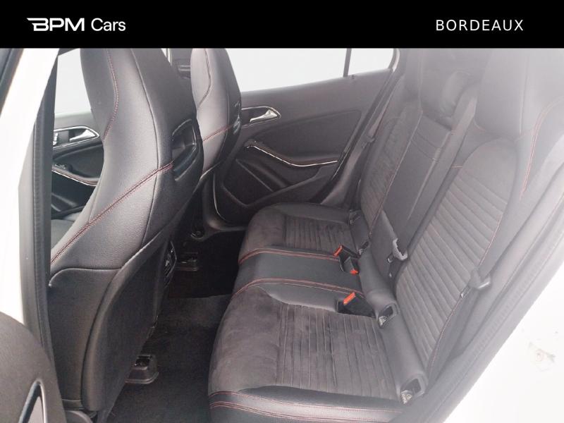 Image MERCEDES-BENZ GLA 220 d Fascination 7G-DCT