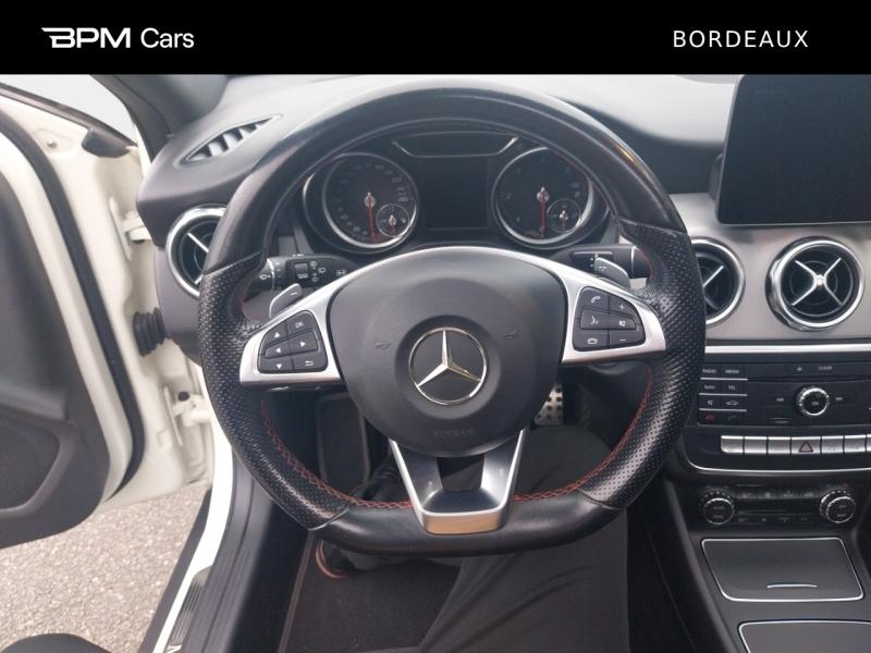 Image MERCEDES-BENZ GLA 220 d Fascination 7G-DCT