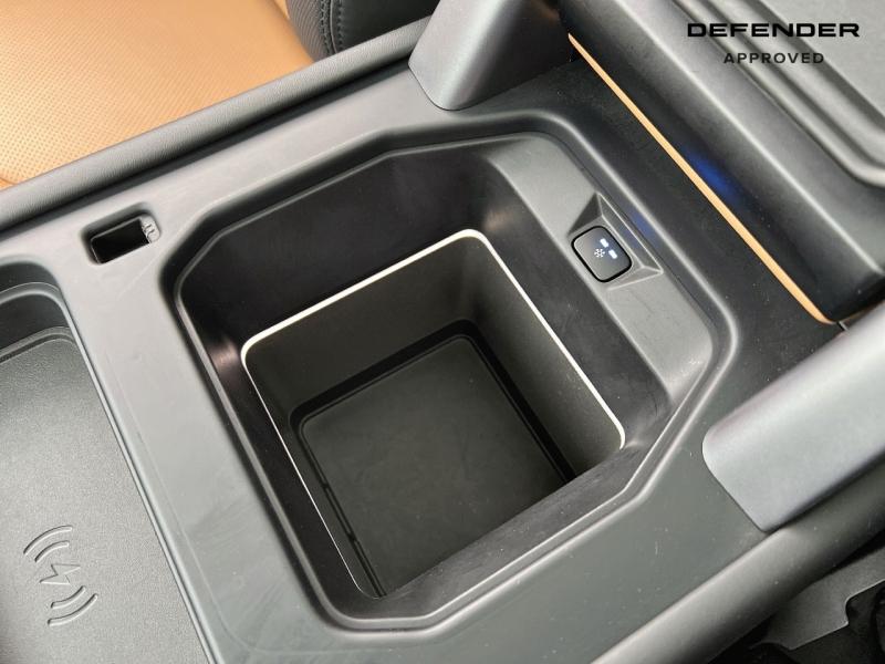Image LAND-ROVER Defender 90 3.0 D300 X-Dynamic HSE