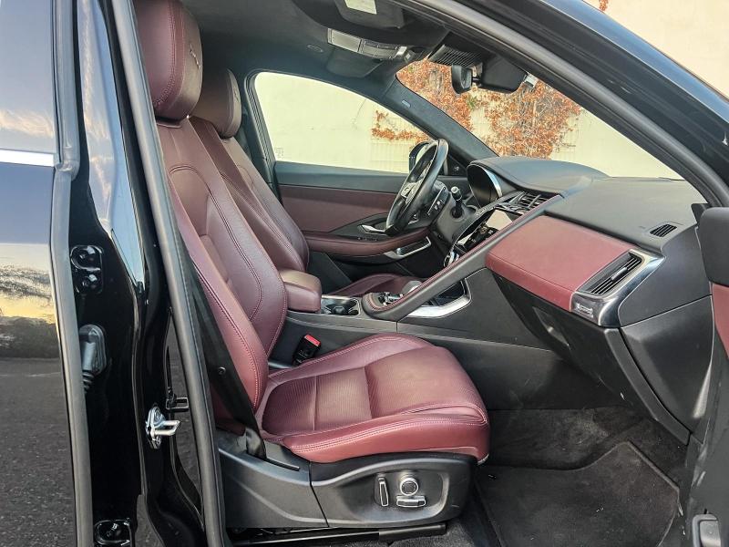 Image JAGUAR E-Pace P300e PHEV R-Dynamic S BVA AWD