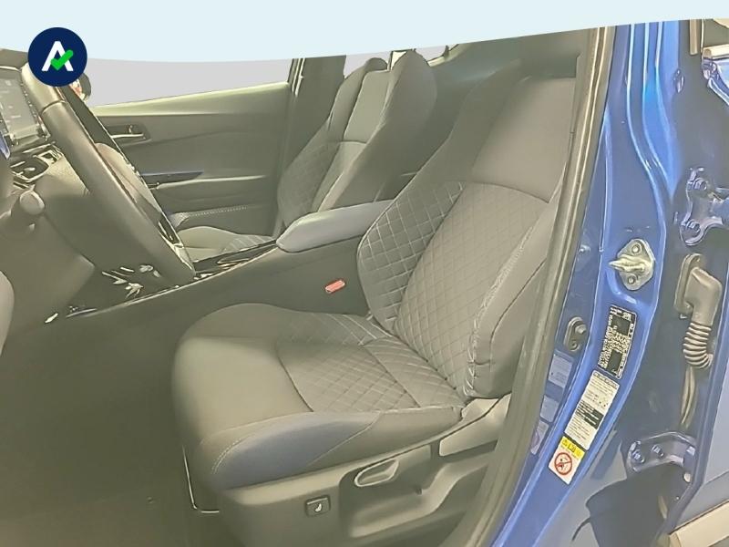 Image TOYOTA C-HR 184h Graphic 2WD E-CVT MC19