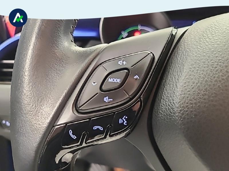 Image TOYOTA C-HR 184h Graphic 2WD E-CVT MC19