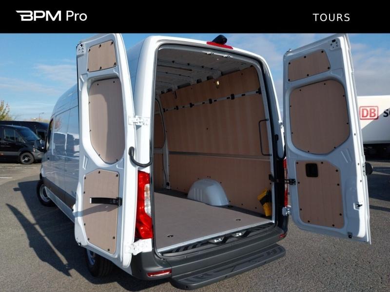 Image MERCEDES-BENZ Sprinter Fg 414 eSprinter Fourgon 43 Pro ( 59990 ? HT )