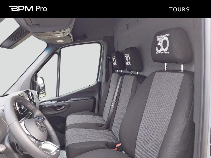 Image MERCEDES-BENZ Sprinter Fg 317 CDI 37 3T5 Pro 9G-Tronic Edition Spécial 30 ans