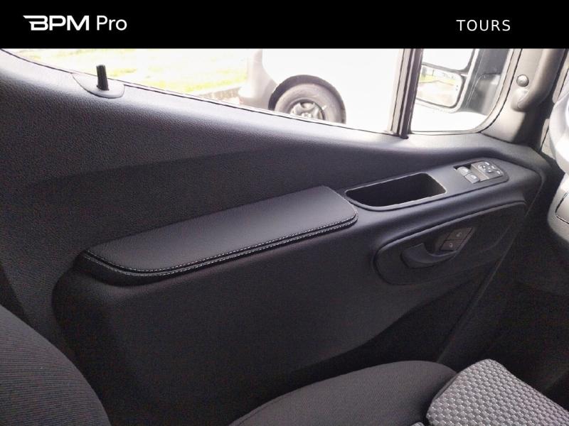 Image MERCEDES-BENZ Sprinter Fg 317 CDI 37 3T5 Pro 9G-Tronic Edition Spécial 30 ans