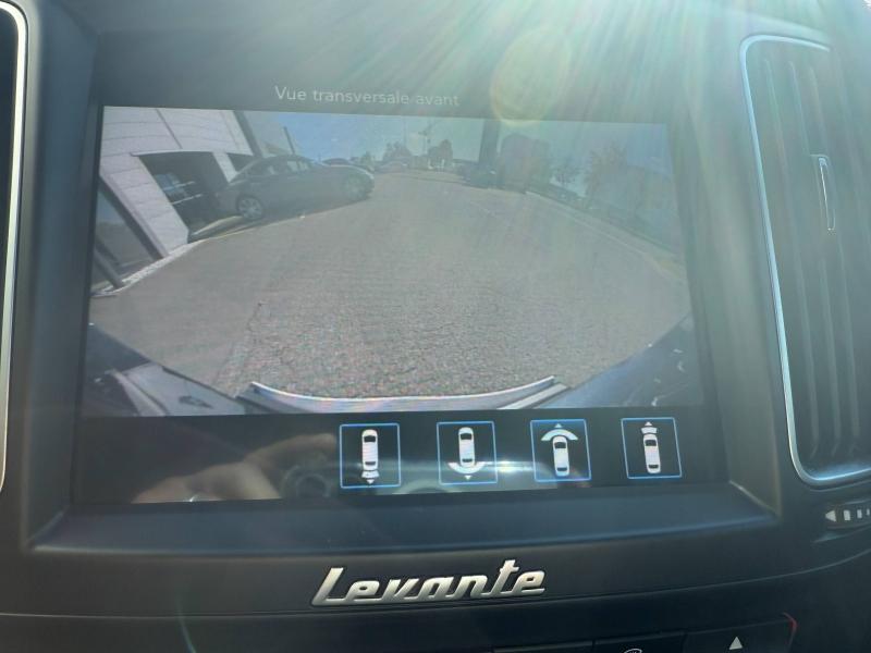 Image MASERATI Levante 3.8 V8 580ch Trofeo