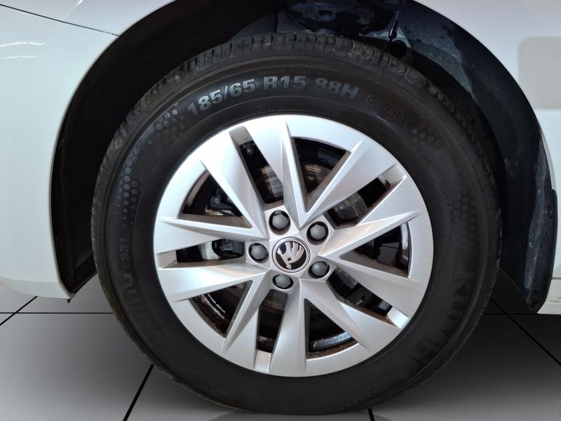 Image SKODA Fabia 1.0 TSI Evo2 95ch Selection