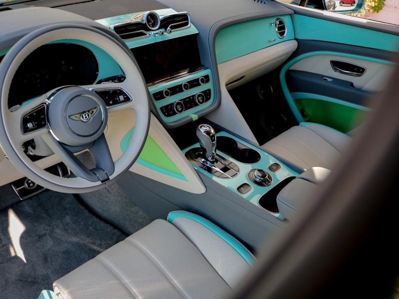 Image BENTLEY BENTAYGA Art Deco Collection V8 4.0 550ch