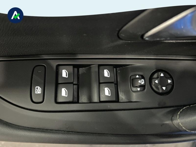 Image PEUGEOT 208 1.2 PureTech 100ch S&S GT EAT8