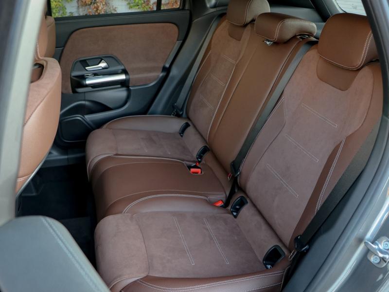 Image MERCEDES-BENZ GLA 200 163ch AMG Line 7G-DCT