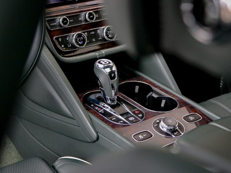 Image BENTLEY BENTAYGA First Edition V8 4.0 550ch