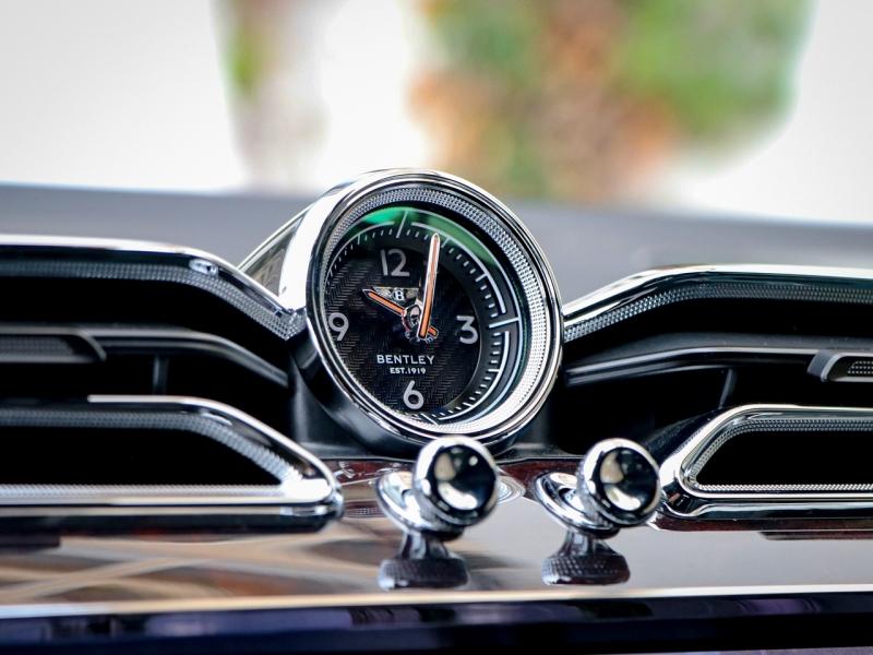 Image BENTLEY BENTAYGA First Edition V8 4.0 550ch