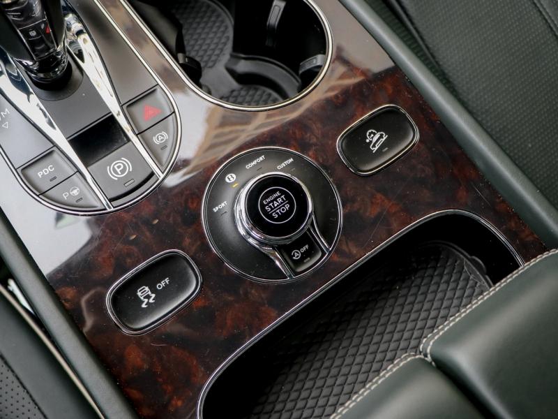 Image BENTLEY BENTAYGA First Edition V8 4.0 550ch