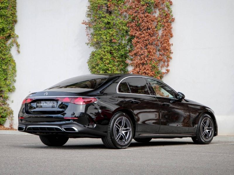 Image MERCEDES-BENZ Classe E 220 d 197+23ch AMG Line 9G-Tronic