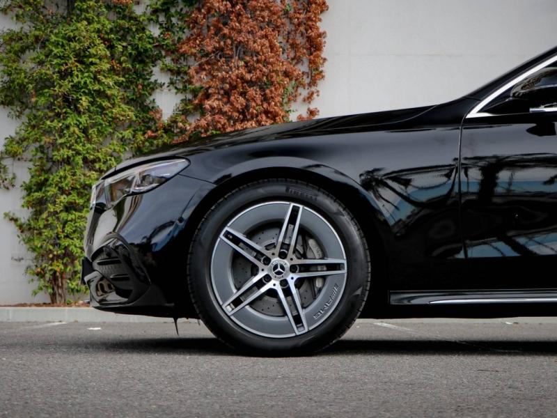 Image MERCEDES-BENZ Classe E 220 d 197+23ch AMG Line 9G-Tronic