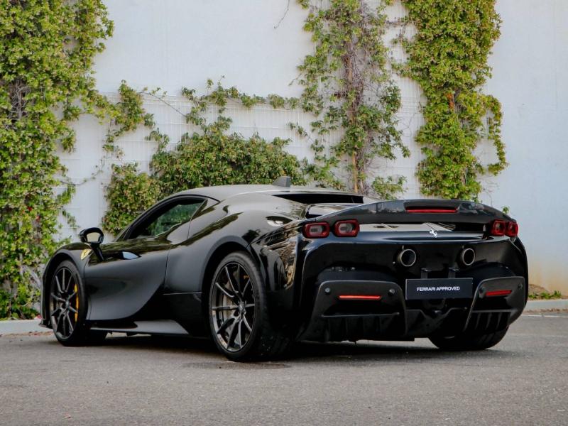 Image FERRARI SF 90 STRADALE