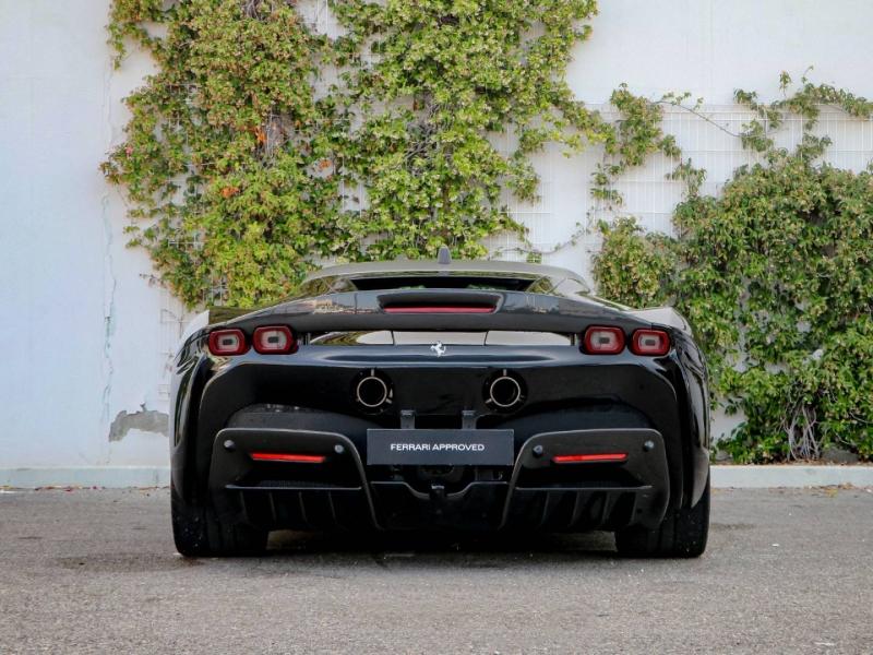 Image FERRARI SF 90 STRADALE