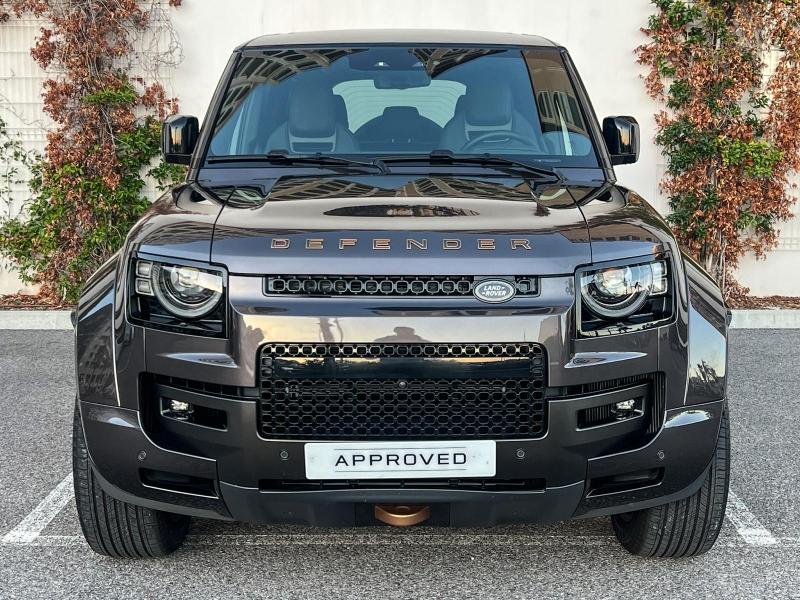 Image LAND-ROVER Defender 110 4.4 P635 Octa
