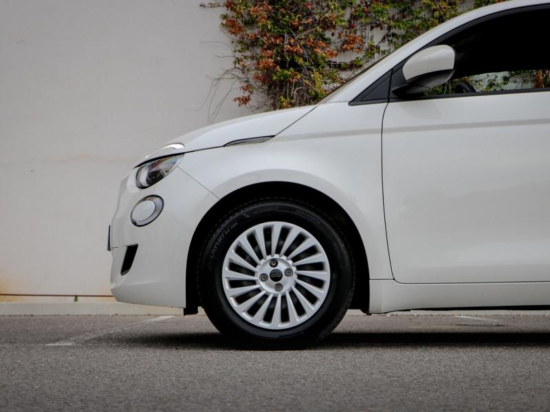 Image FIAT 500 e 95ch Action