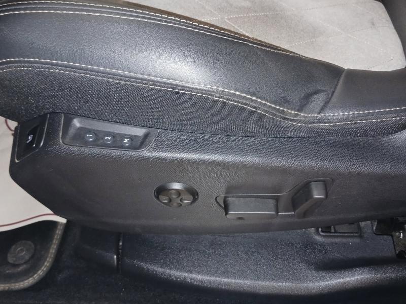 Image PEUGEOT 3008 HYBRID4 300ch GT e-EAT8