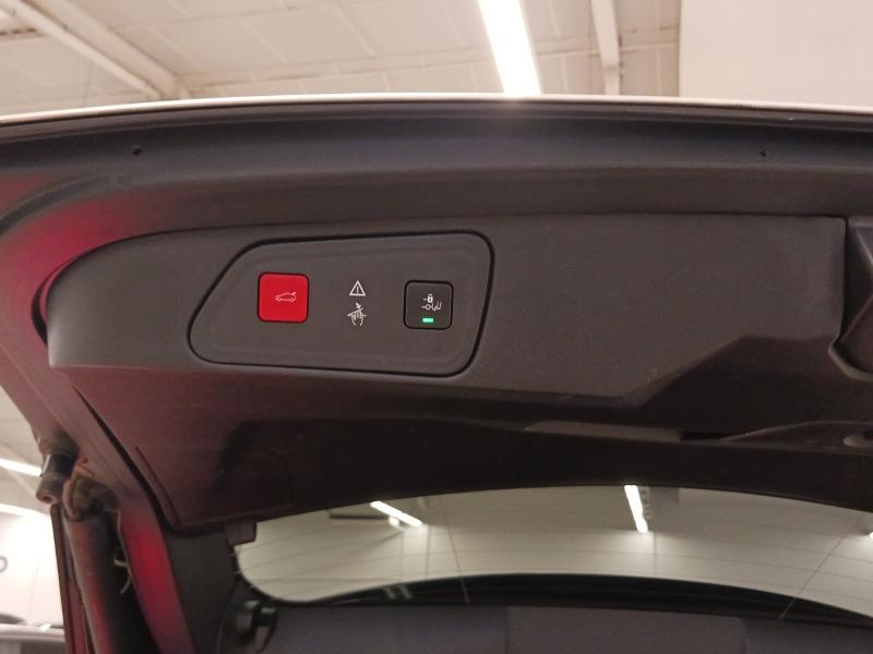 Image PEUGEOT 3008 HYBRID4 300ch GT e-EAT8