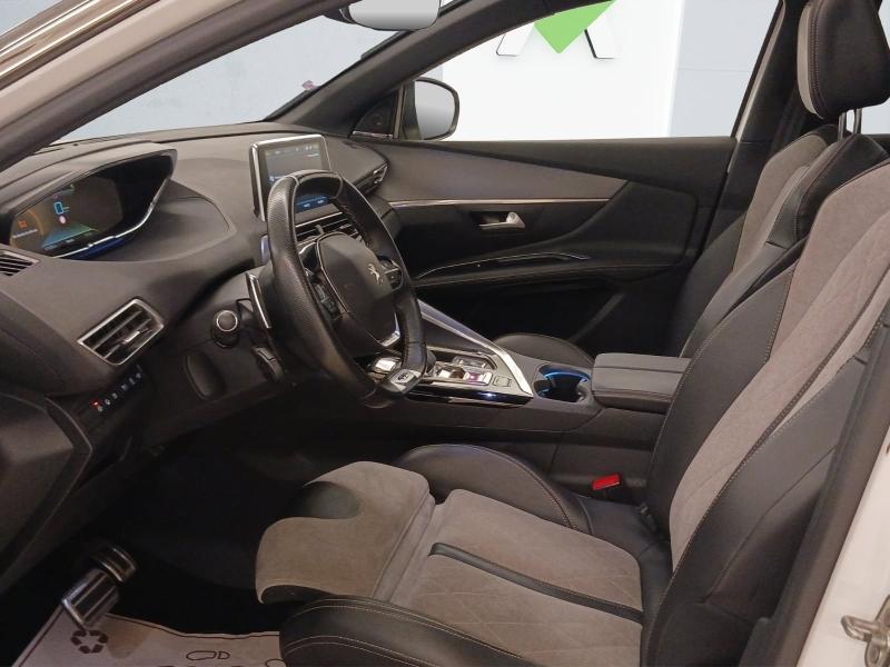 Image PEUGEOT 3008 HYBRID4 300ch GT e-EAT8