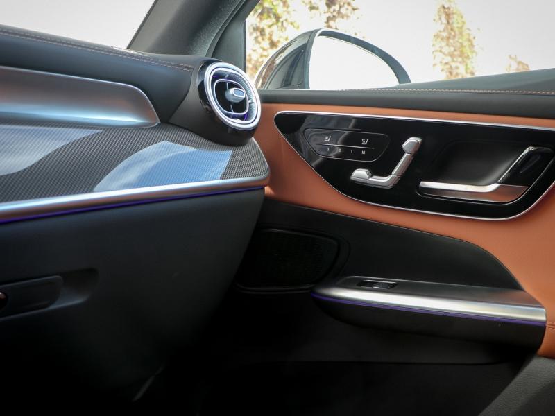 Image MERCEDES-BENZ GLC Coupé 300 d e Hybrid 197+136ch AMG Line + 4Matic 9G-Tronic