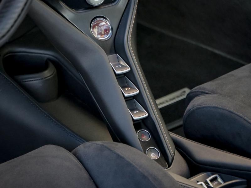 Image MCLAREN 750S SPIDER 750ch