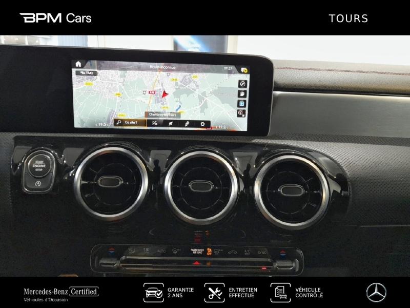 Image MERCEDES-BENZ CLA Shooting Brake 180 d 116ch AMG Line