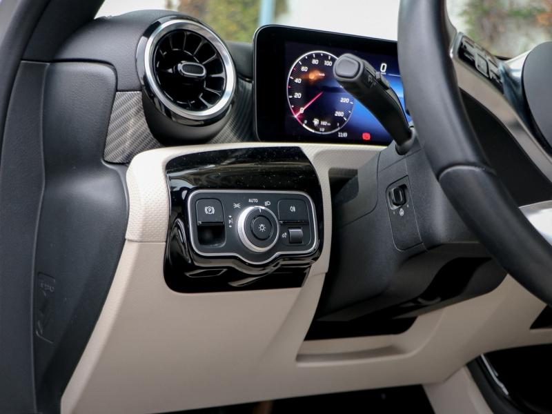 Image MERCEDES-BENZ Classe A 180 136ch Progressive Line 7G-DCT