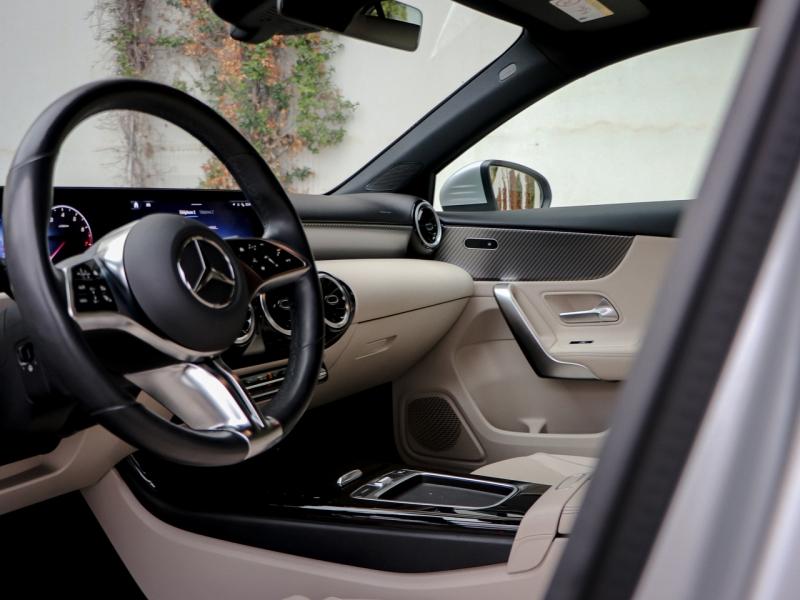 Image MERCEDES-BENZ Classe A 180 136ch Progressive Line 7G-DCT