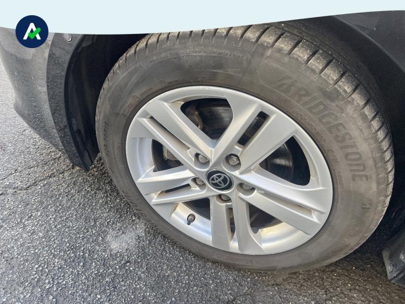 Image TOYOTA Corolla 122h Dynamic Business + Stage Hybrid Academy MY21