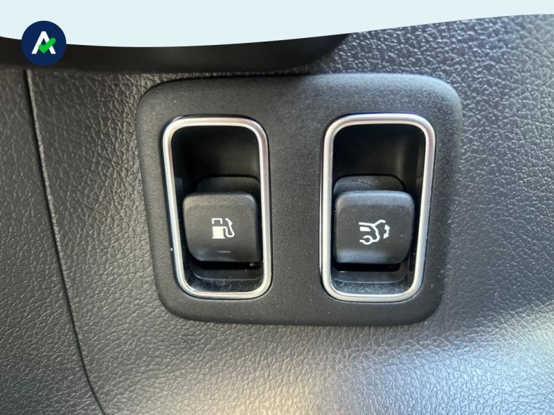 Image MERCEDES-BENZ GLA 250 e 160+102ch Business Line 8G-DCT