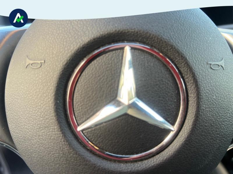 Image MERCEDES-BENZ GLA 250 e 160+102ch Business Line 8G-DCT