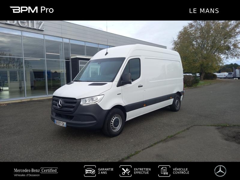 Photo MERCEDES-BENZ Sprinter Fg 312 eSprinter 39 3T5 3 batteries