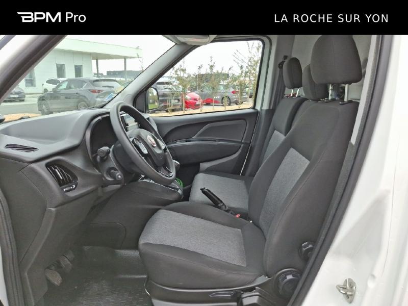 Image FIAT Doblo Cargo 1.6 Multijet 105ch 705kg Pro Lounge 19 990?HT