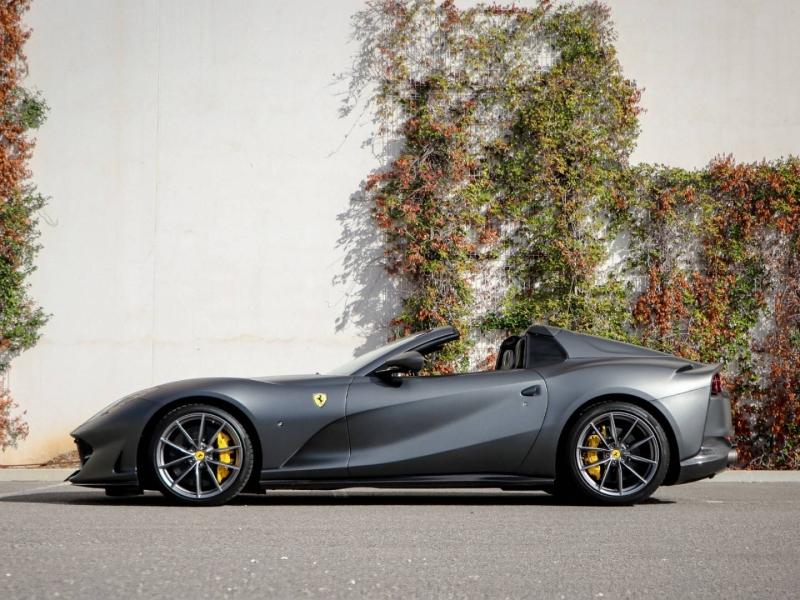 Image FERRARI 812 GTS
