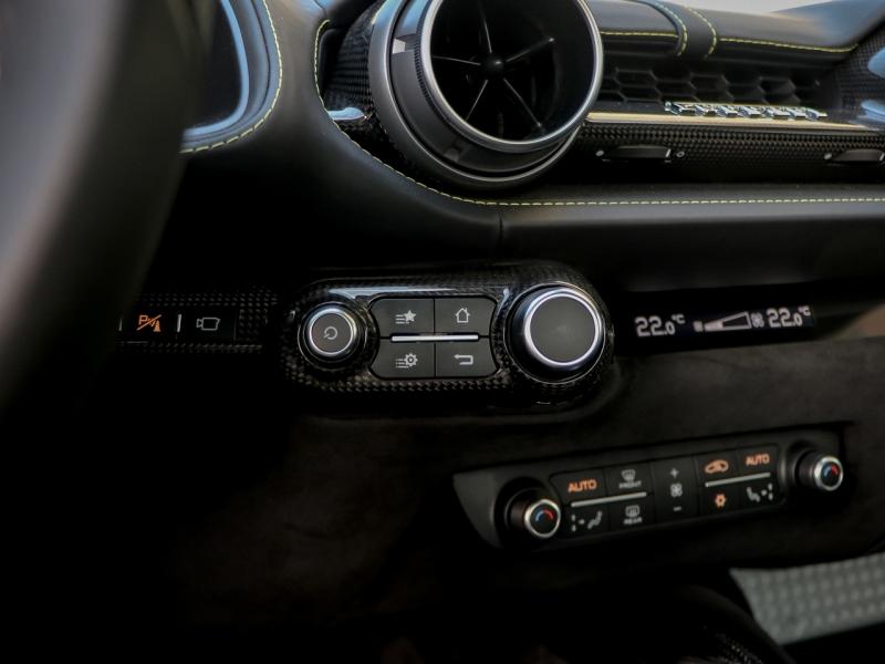 Image FERRARI 812 GTS