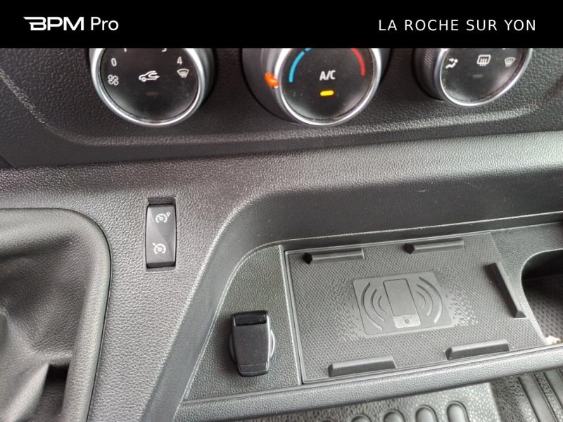 Image RENAULT Master CCb R3500 L2 2.3 dCi 145ch Double Cabine Confort 21 900 HT