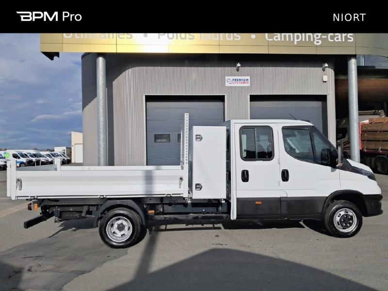 Image IVECO Daily CCb 35-160H D / Double cabine 6 places / 2023 / 35C16 / 3.0L 160CH / Benne & Coffre /