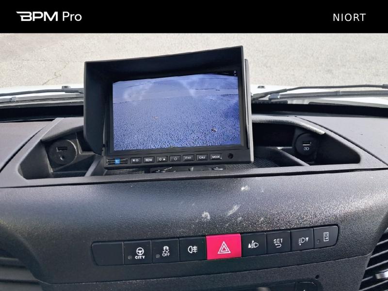 Image IVECO Daily CCb 35-160H D / Double cabine 6 places / 2023 / 35C16 / 3.0L 160CH / Benne & Coffre /