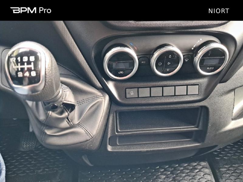 Image IVECO Daily CCb 35C16H empattement 4100 / Caisse Hayon / 20m3 / 3.0l 160cv / 35 900HT