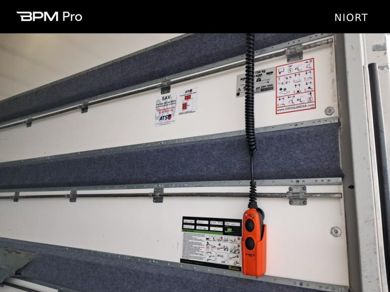 Image IVECO Daily CCb 35C16H empattement 4100 / Caisse Hayon / 20m3 / 3.0l 160cv / 35 900HT