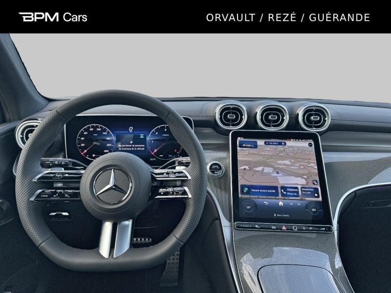 Image MERCEDES-BENZ GLC 220 d 197ch AMG Line 4Matic 9G-Tronic