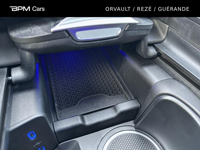 Image MERCEDES-BENZ Classe E 220 d 197+23ch AMG Line 9G-Tronic